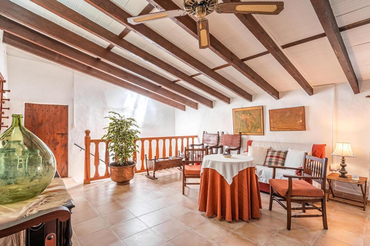 Villa Son Galileu à Llucmajor  Extérieur photo
